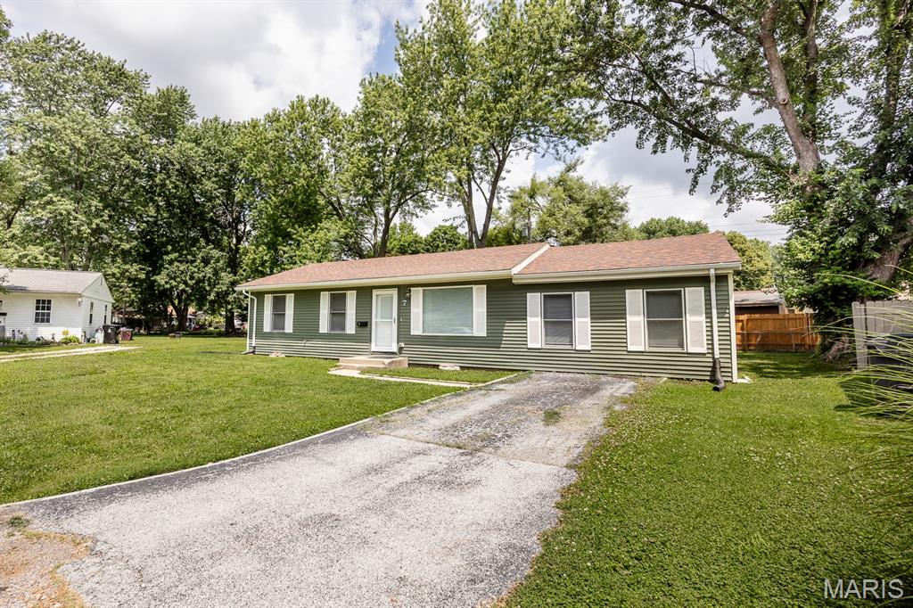 Manas Gardens - Residential