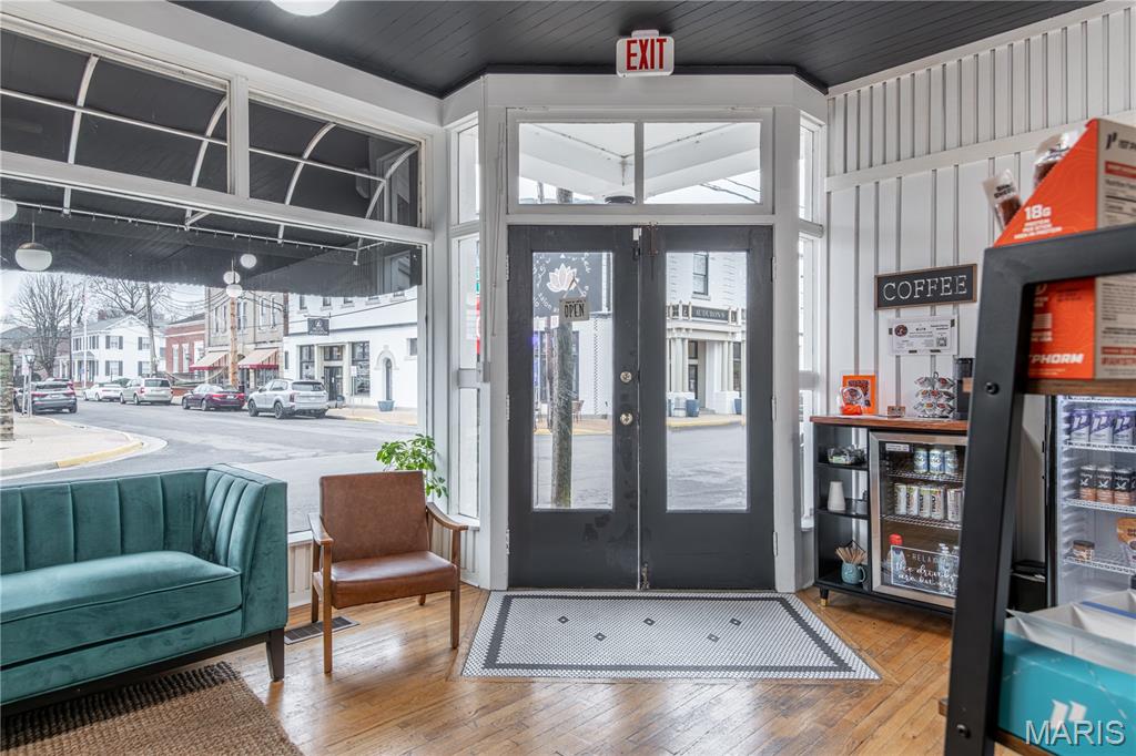 none - Commercial Sale
