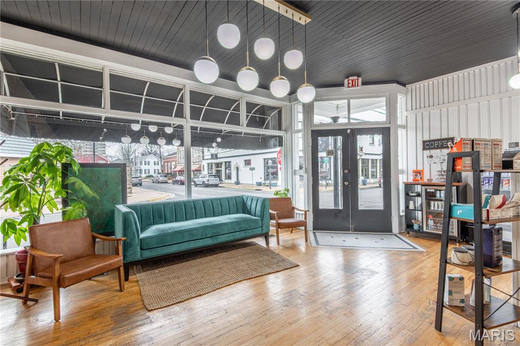 none - Commercial Sale