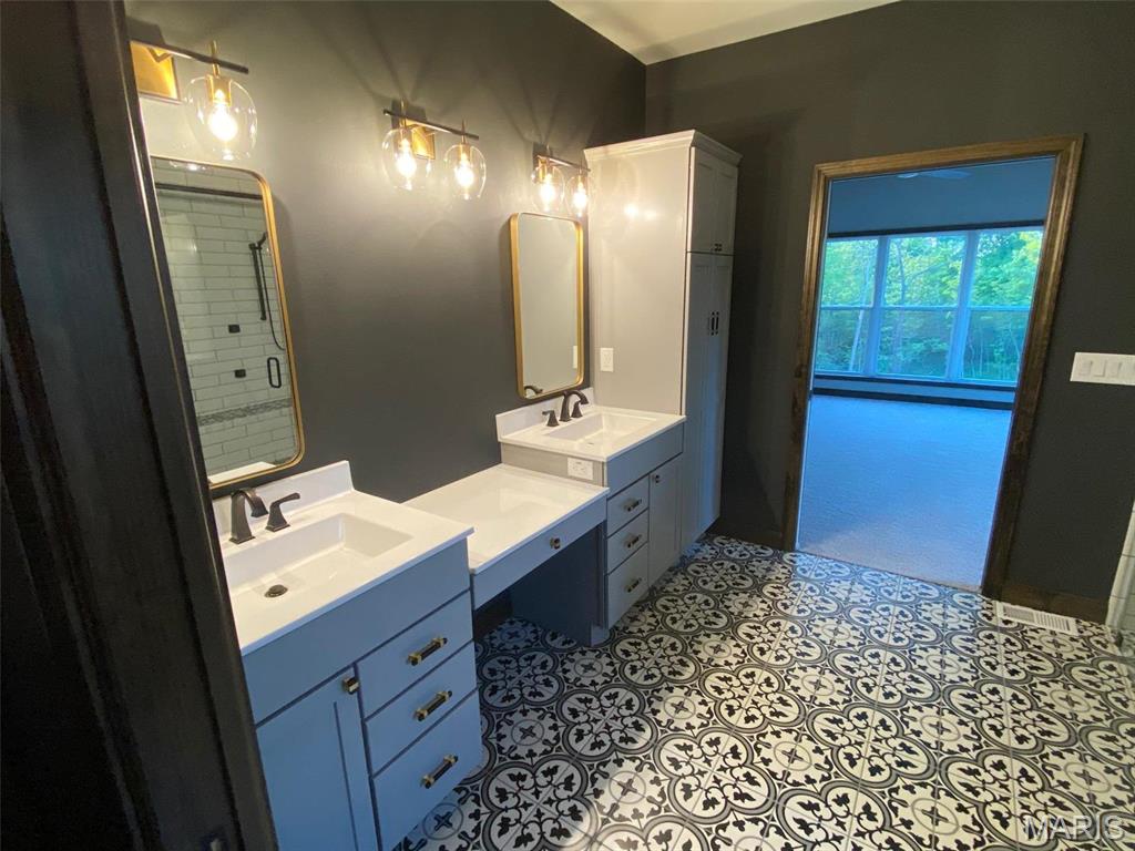 Eagle Crossings - Residential