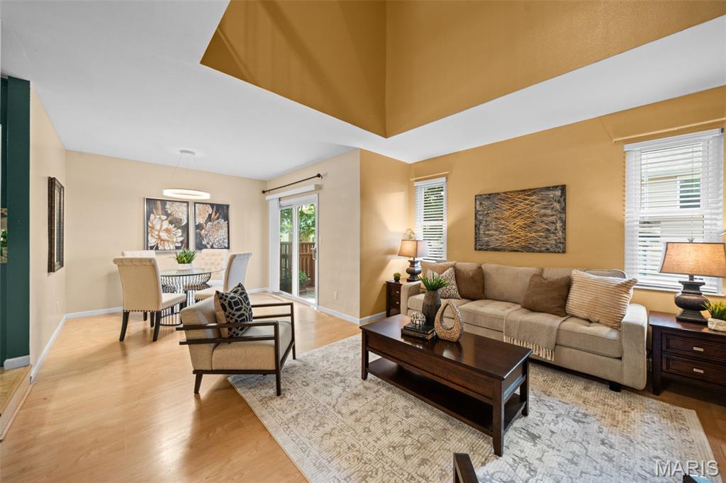 Hickory Sound Condo I Ph I - Residential