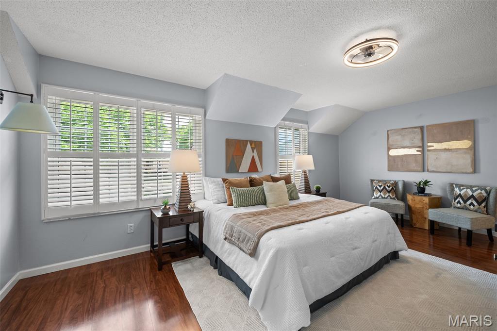 Hickory Sound Condo I Ph I - Residential