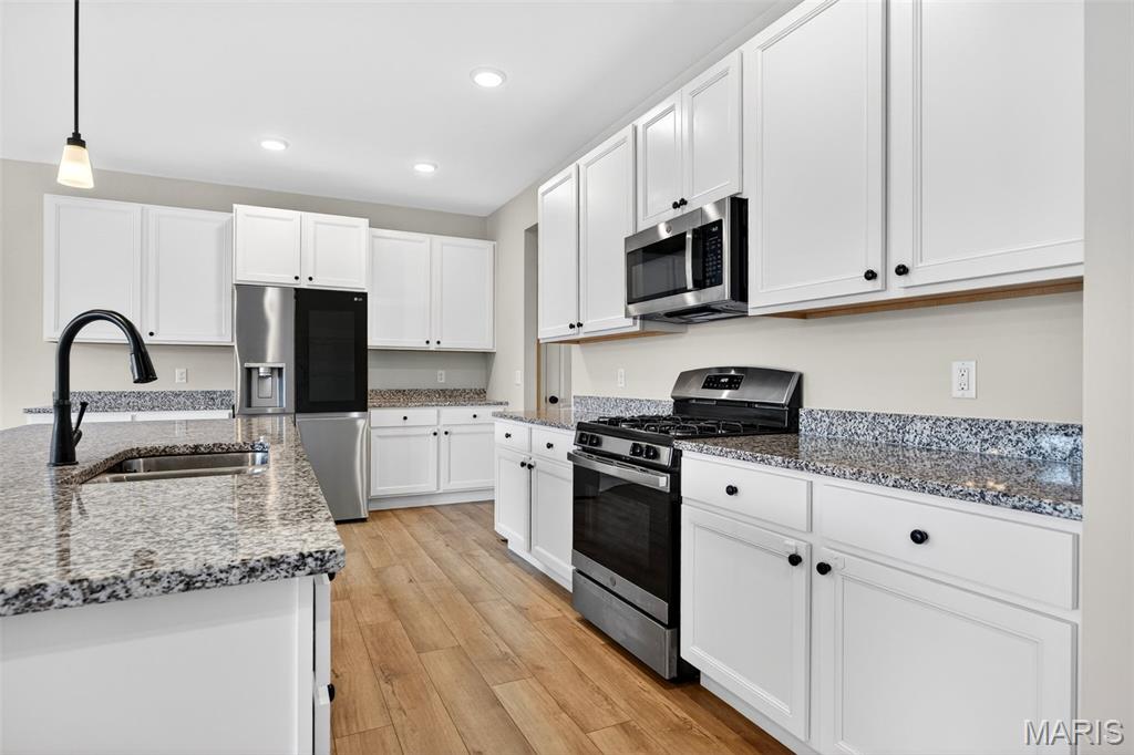 Village Point - Residential Lease