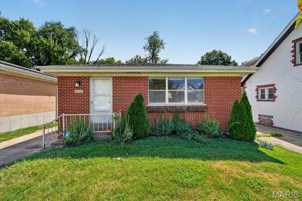Great opportunity for a move in ready ranch in Tower Grove South neighborhood.  3 bedrooms, 1 full bath and additional 1/2 bath.  Freshly painted throughout and updated flooring.  Kitchen boast updated cabinets, granite countertops and stainless appliances.