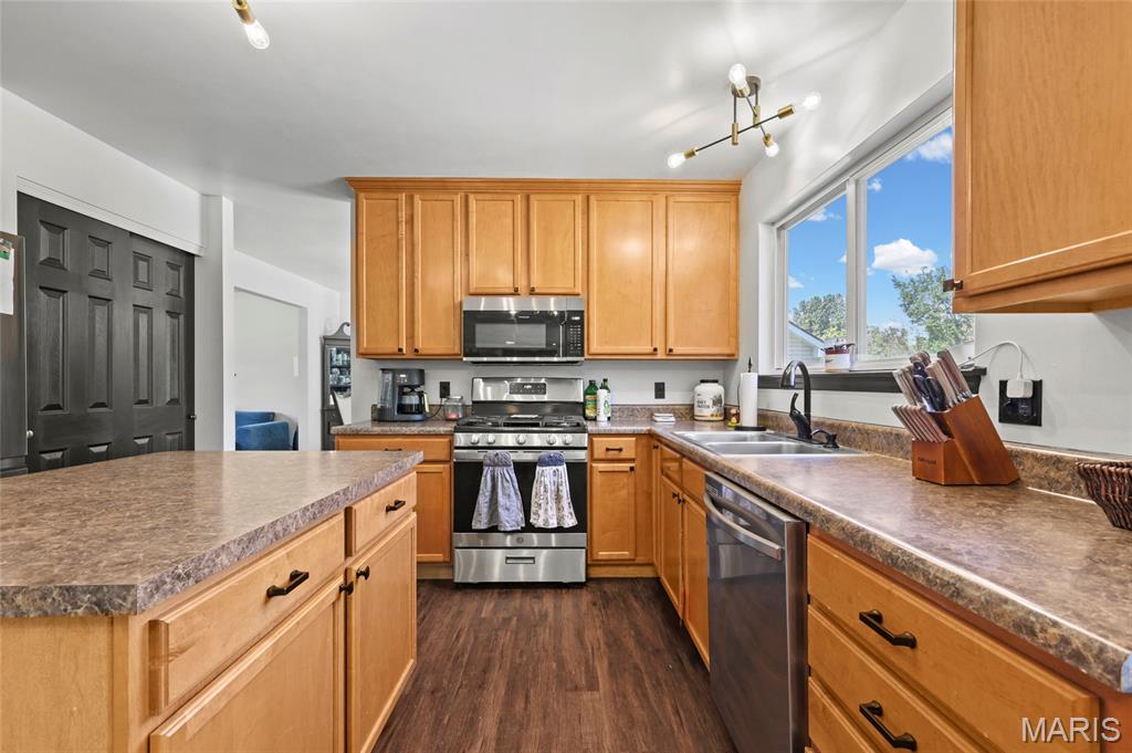 Estates of Hickory Manor - Residential