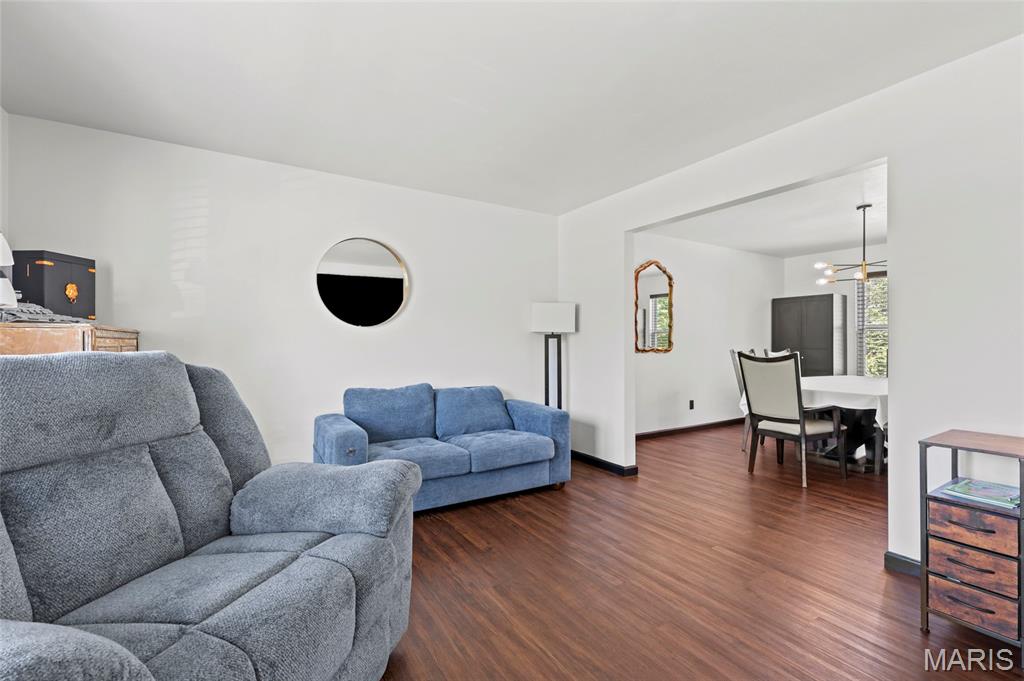 Estates of Hickory Manor - Residential