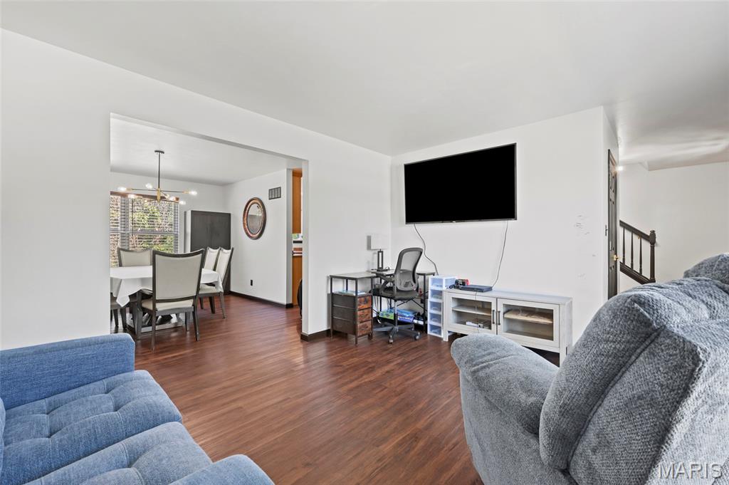 Estates of Hickory Manor - Residential
