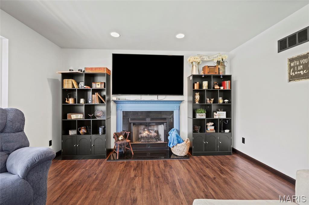 Estates of Hickory Manor - Residential