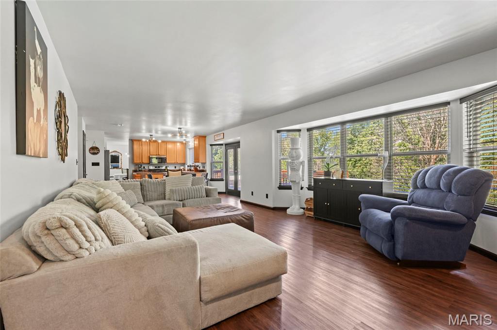 Estates of Hickory Manor - Residential