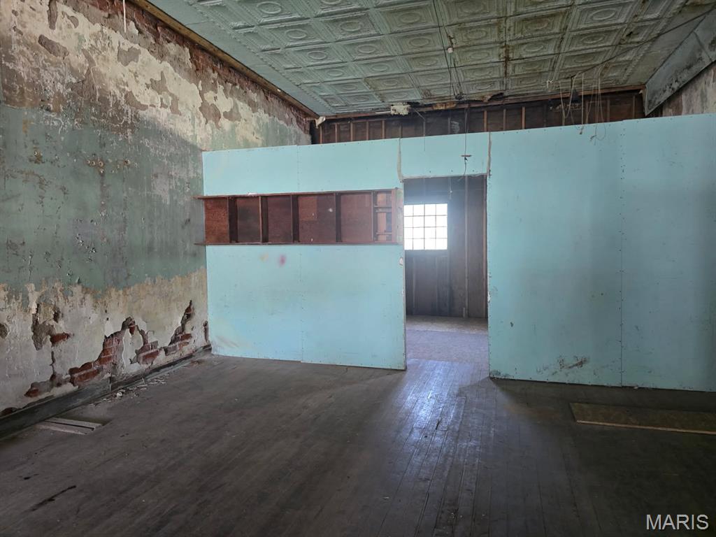 Not in a subdivision - Commercial Sale