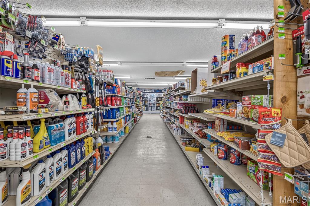 na - Commercial Sale