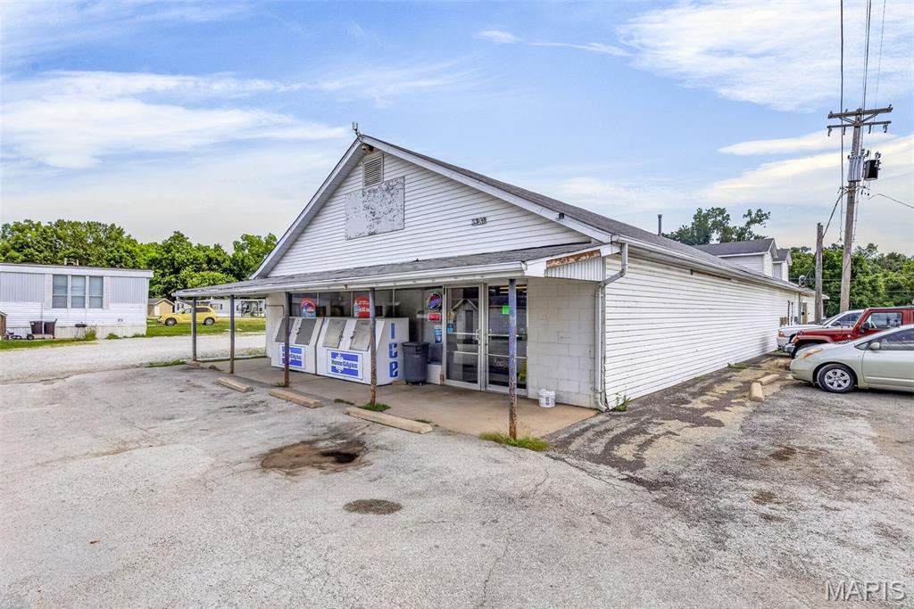 na - Commercial Sale