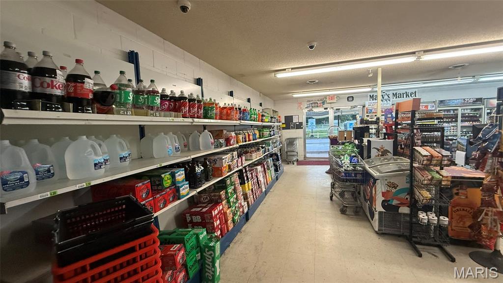 na - Commercial Sale