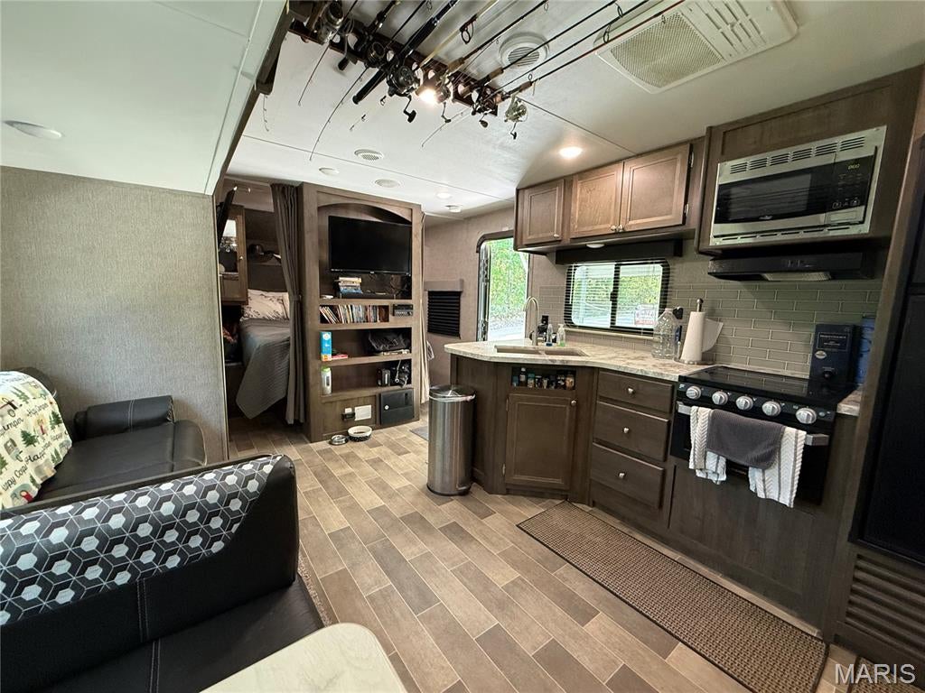 Pinnacle Lake Estates - Land