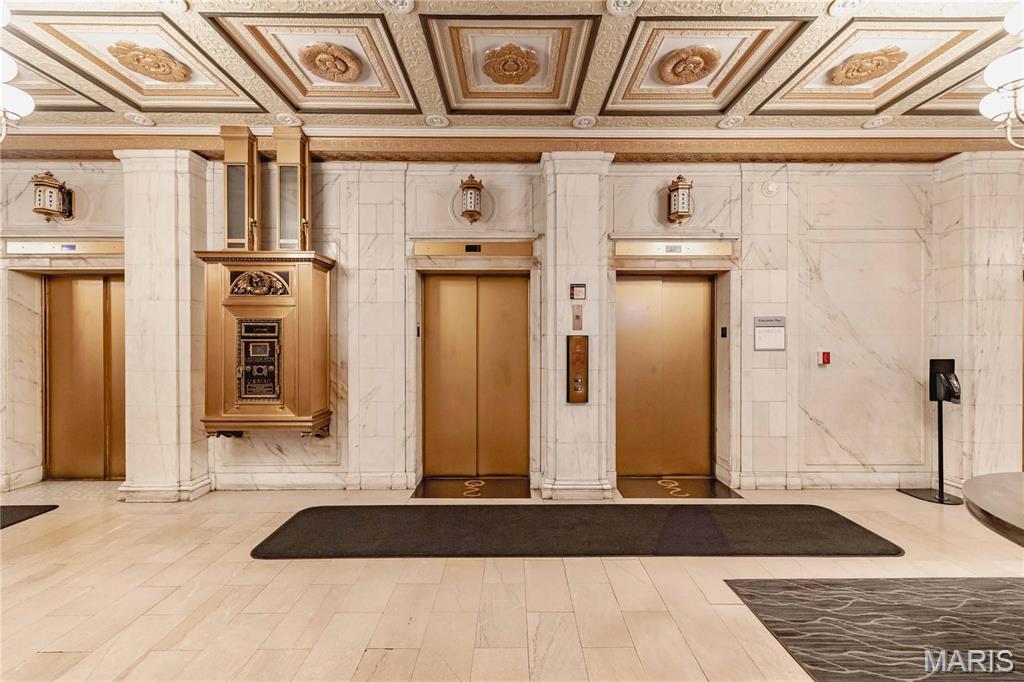Supplemental Marquette Bldg Up - Residential Lease