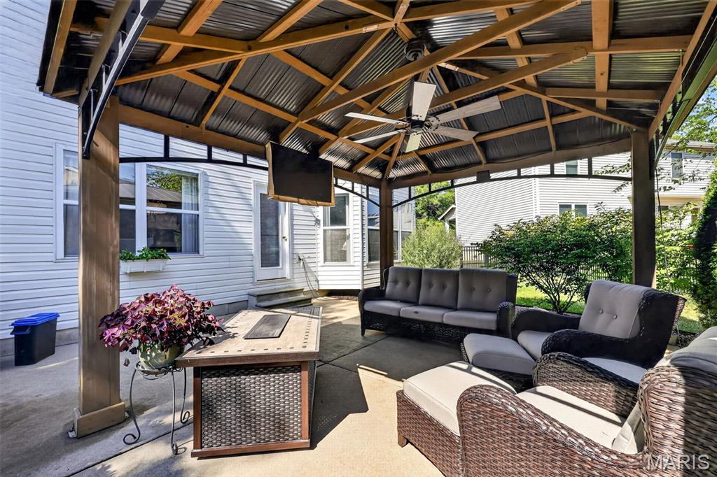 Chestnut Hills Village - Residential