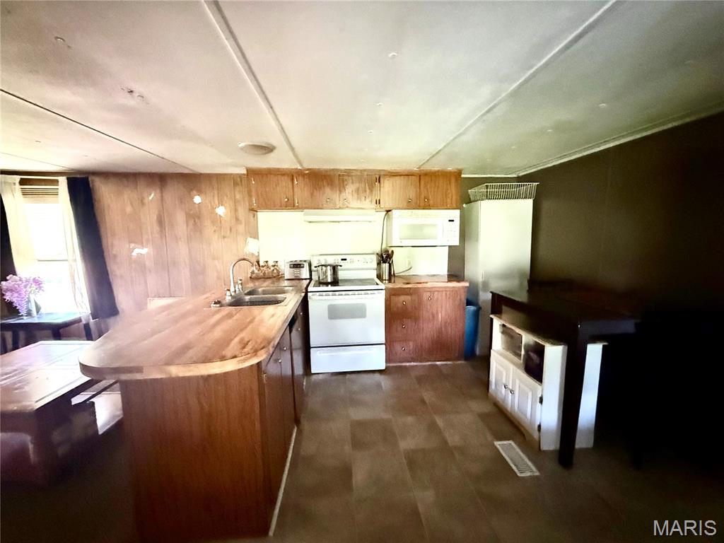 Valley Lake Estates - Residential