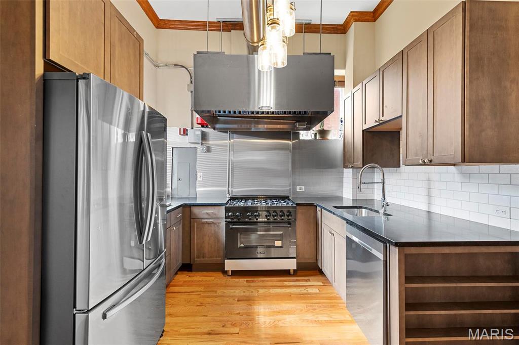 City/St Louis - Commercial Sale