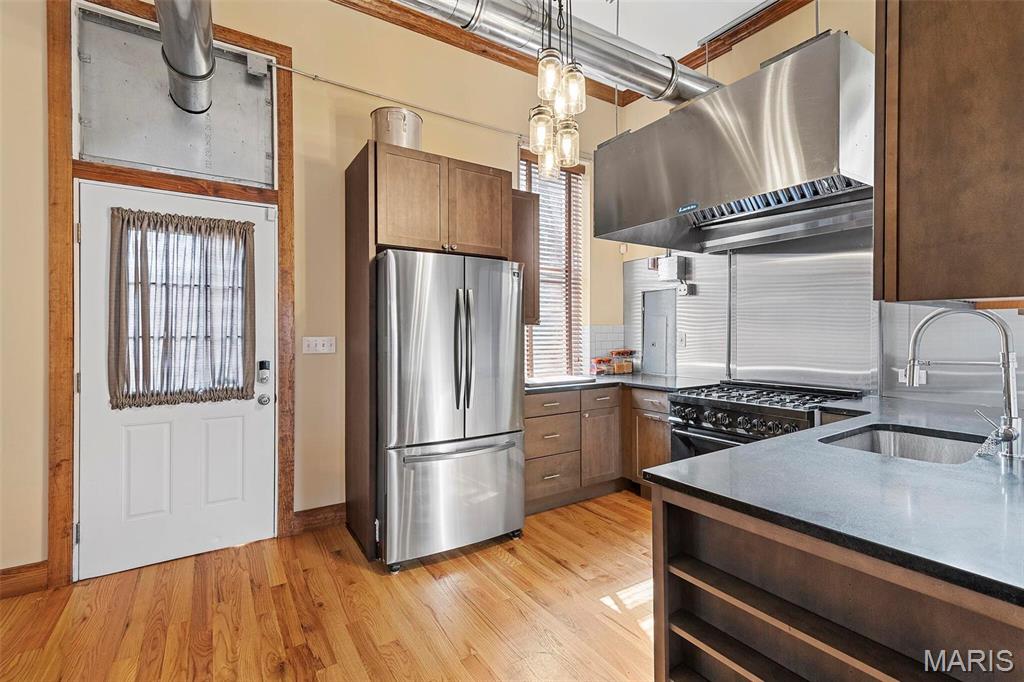City/St Louis - Commercial Sale