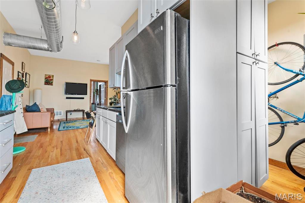 City/St Louis - Commercial Sale