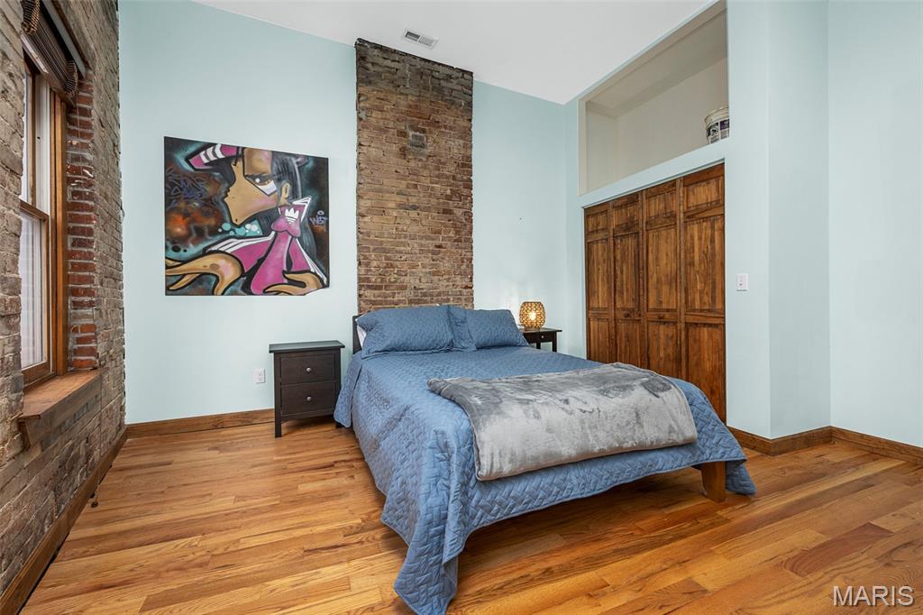 City/St Louis - Commercial Sale