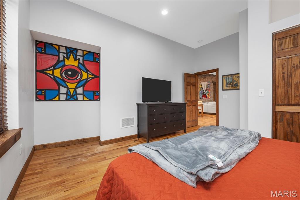 City/St Louis - Commercial Sale