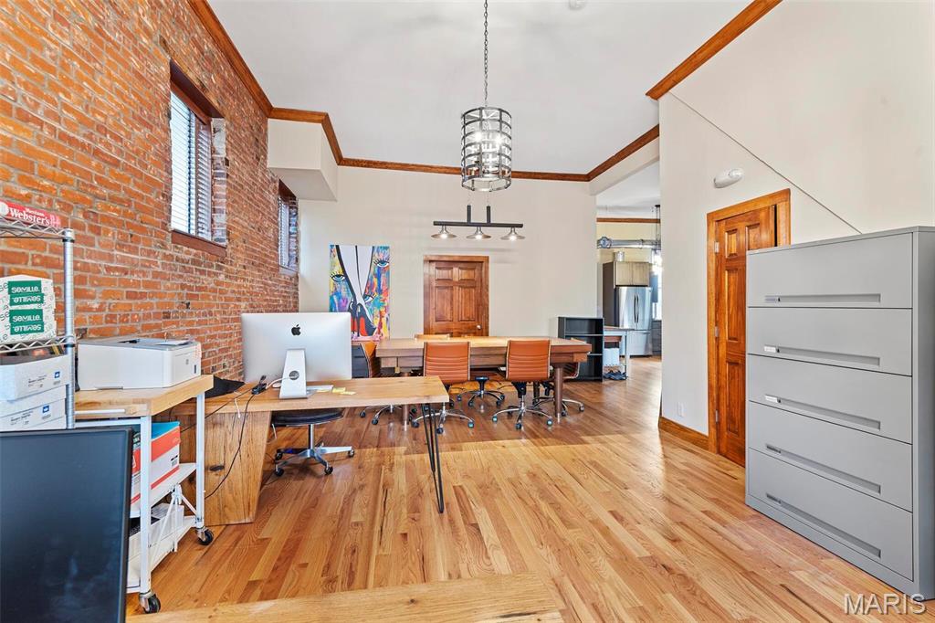 City/St Louis - Commercial Sale