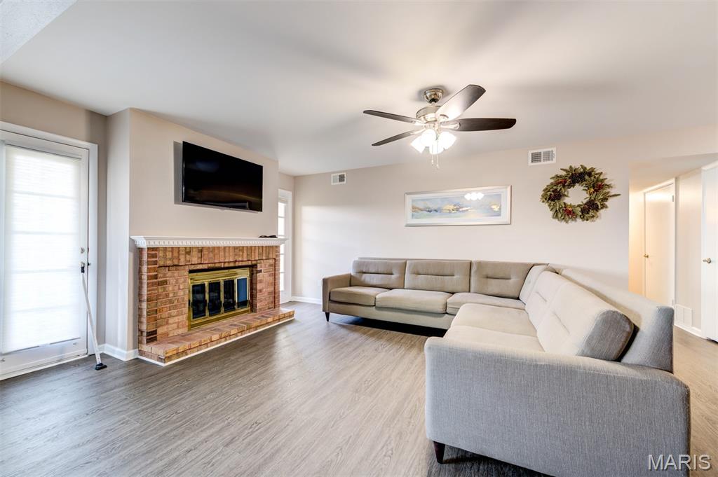 Manors At Village Green Condo - Residential