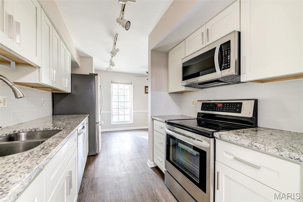 Manors At Village Green Condo - Residential