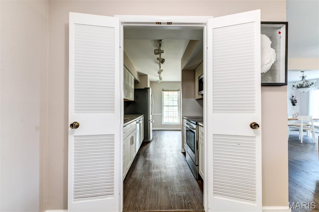 Manors At Village Green Condo - Residential