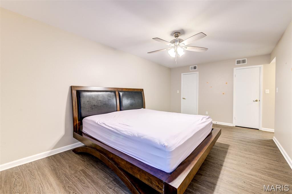 Manors At Village Green Condo - Residential