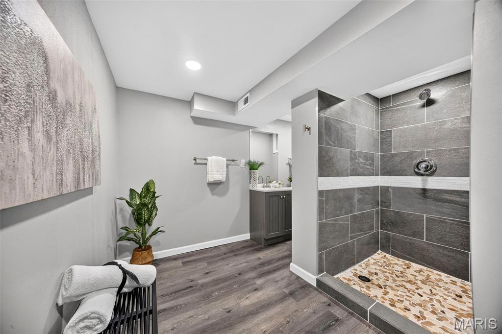 Francisca Add - Residential
