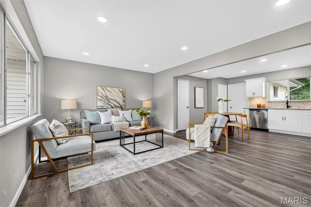 Francisca Add - Residential