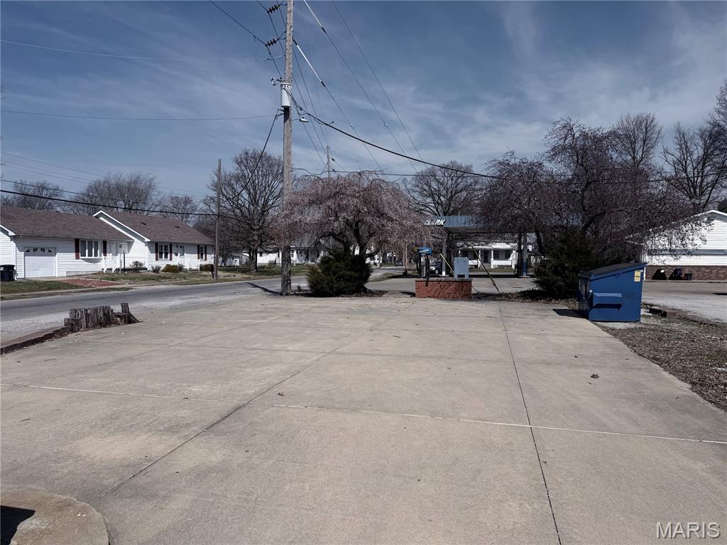 City/Mt Olive - Commercial Sale