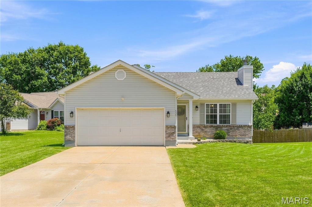 Don't miss this Fantastic Ranch Home, situated on a Large corner lot, on a cul-de-sac, with a finished lower level and a Great Sunroom! Features Include... Large corner lot * Sidewalks* Covered Porch * 2 Car Garage * Inviting Vaulted Family Room w/ Gas Fireplace * Large Kitchen w/ Lots of cabinets, Hardwood Flooring & Black Appliances * Great Sunroom off of the Kitchen * Master Bedroom Suite, along w/ 2 additional Bedroom on the Main * The Finished Lower Level Includes a nice Family Room area, 2 additional Rooms & a half Bathroom, and a Storage room * Large Yard on a corner lot, on a cul-de-sac! All appliances stay!  Walking distance to Holt Highschool!