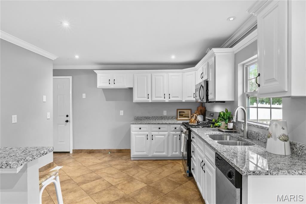 Mayer Wedgwood Green Pheasant Run - Residential