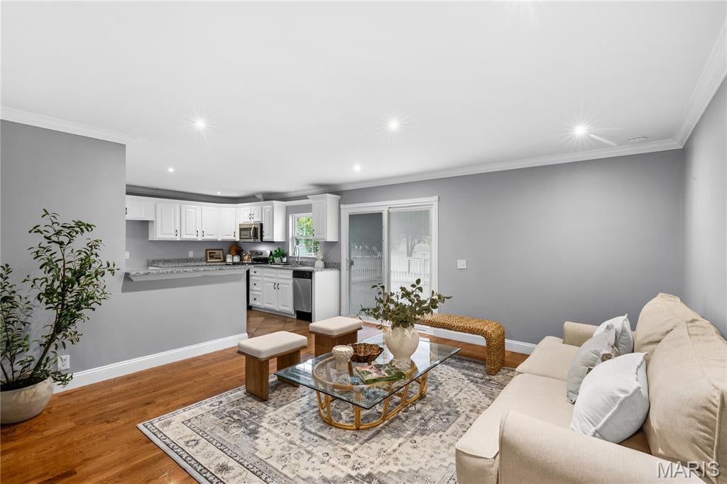 Mayer Wedgwood Green Pheasant Run - Residential