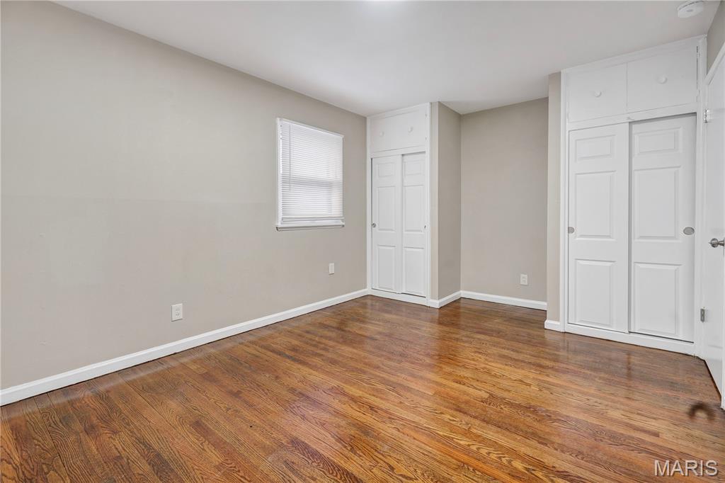 Oakwood Park 2 - Residential Lease