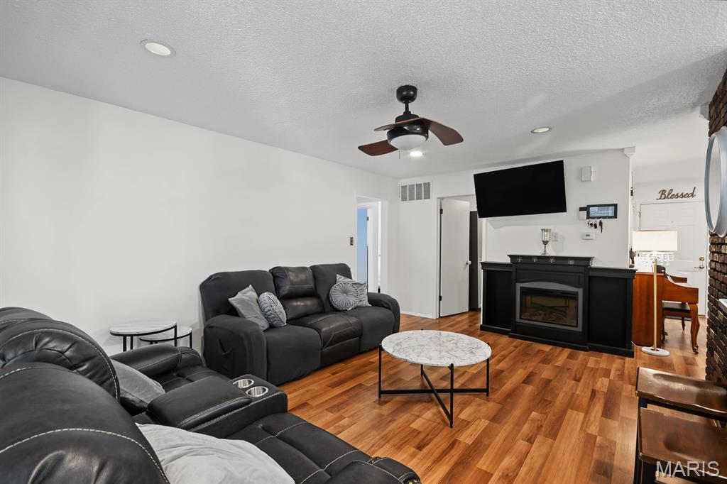 Fox Lake 1 - Residential