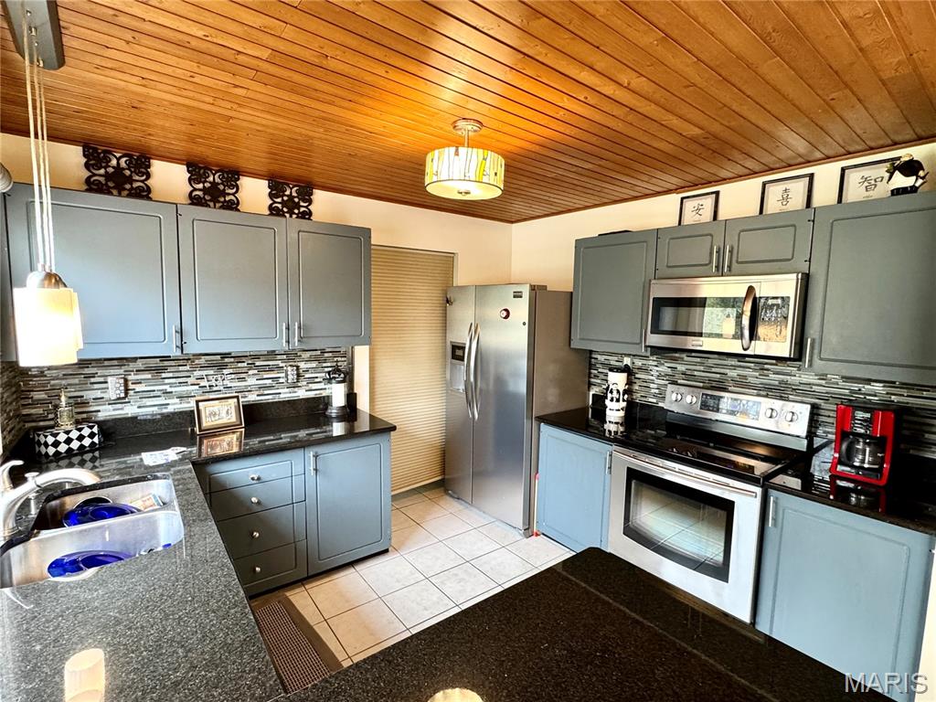 Schoettler Valley Estates One - Residential