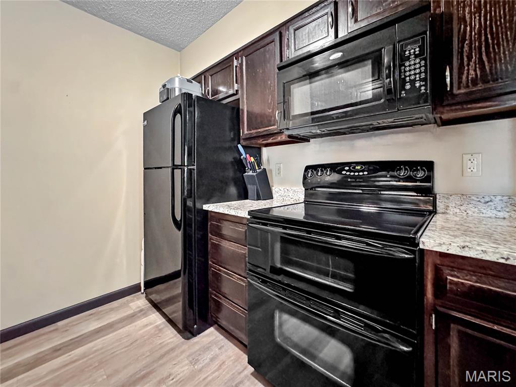 Meadow Rdg Condos East Ph 01 - Residential