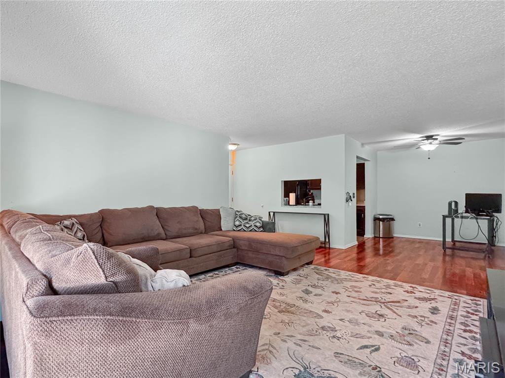 Meadow Rdg Condos East Ph 01 - Residential