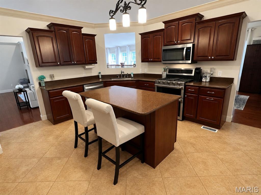 Oaks - Residential