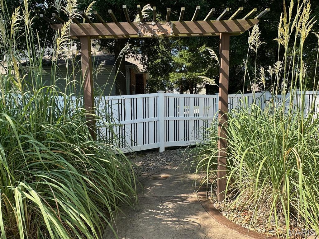 Oaks - Residential