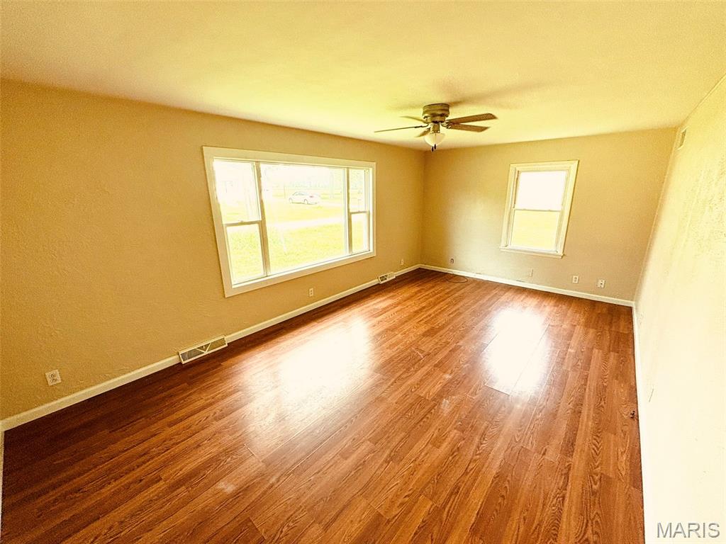 Hickory Grove - Residential