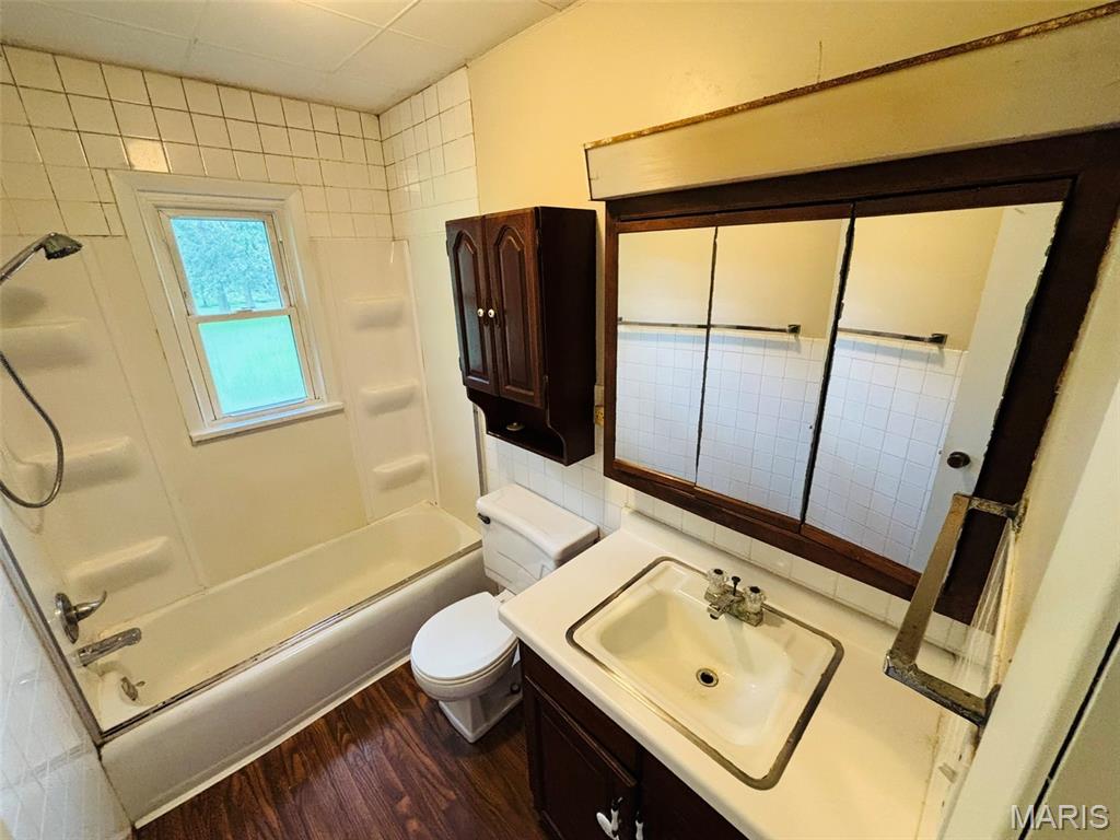 Hickory Grove - Residential