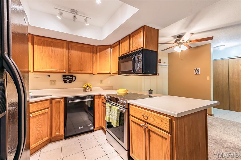Heritage Garden Condos - Residential