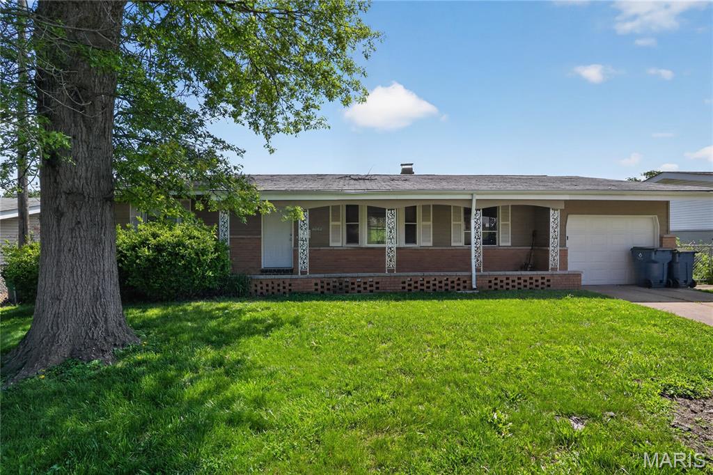 Charming single-family residence located in a well-established residential neighborhood in North St. Louis County. This home offers a functional layout with comfortable living spaces and a traditional floor plan suitable for a variety of lifestyles. The property features a full basement providing additional storage and utility flexibility, along with laundry hookups typically located in the lower level. Situated on a quiet street, the home benefits from convenient access to nearby schools, parks, shopping, and everyday amenities.