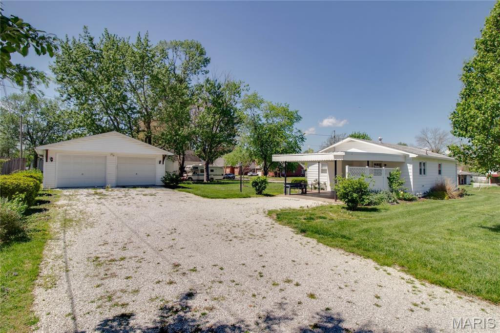 Burkes Add - Residential Lease
