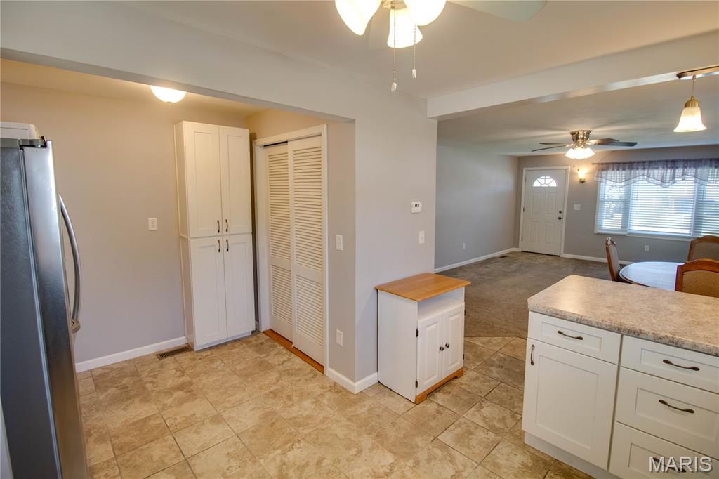 Burkes Add - Residential Lease